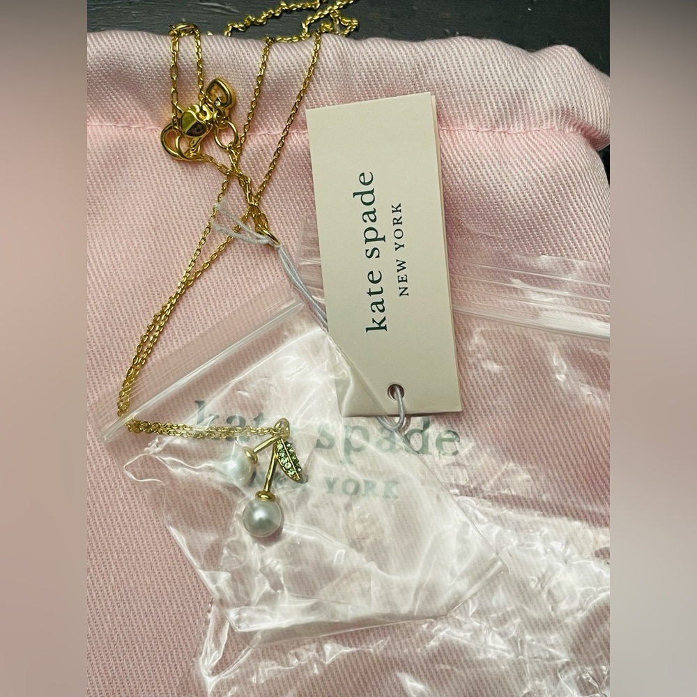 Kate spades ♠️ Cherie cherry gold pendant necklace - Picture 3 of 3